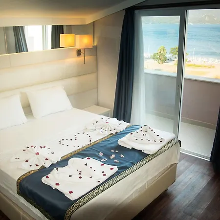 Gold Butik فندق 3*