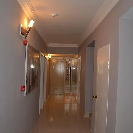 Gold Butik 3* مرمريس