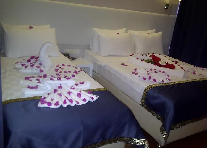 Gold Butik 3* Мармарис