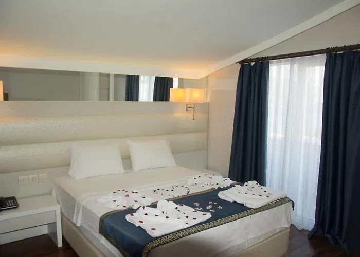 Отель Gold Butik 3*